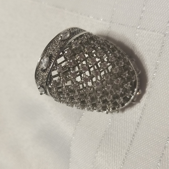 JTV Jewelry - Ladies Sz 8 Bella Luce dinner ring set in 925 Sterling Silver. New condition